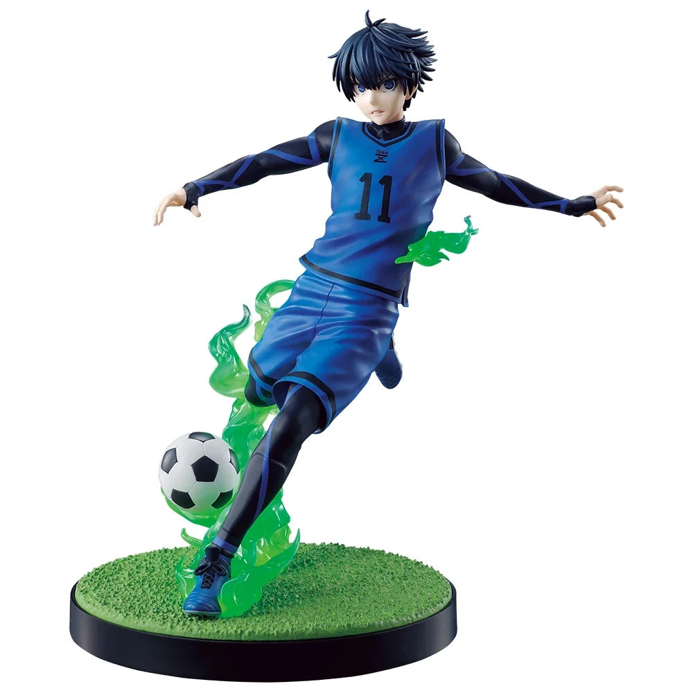 Blue Lock Isagi Yoichi Bachira Meguru wielding saboteurs Anime Action Figures Model Collection Toy
