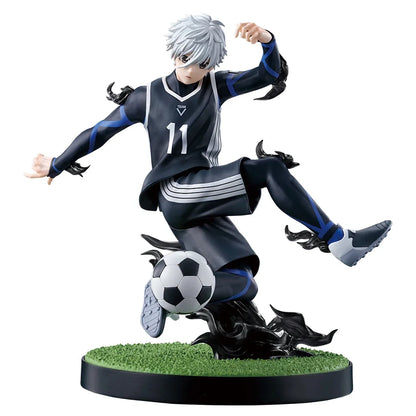 Blue Lock Isagi Yoichi Bachira Meguru wielding saboteurs Anime Action Figures Model Collection Toy