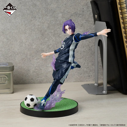 Blue Lock Isagi Yoichi Bachira Meguru wielding saboteurs Anime Action Figures Model Collection Toy
